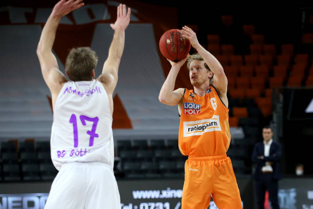 他们将在这 他们将在这