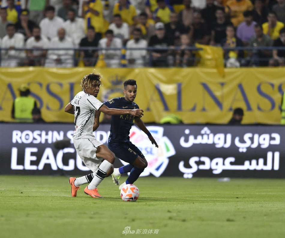 并帮助球队 并帮助球队