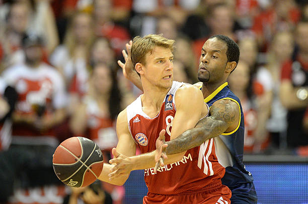 4次抢断 4次抢断